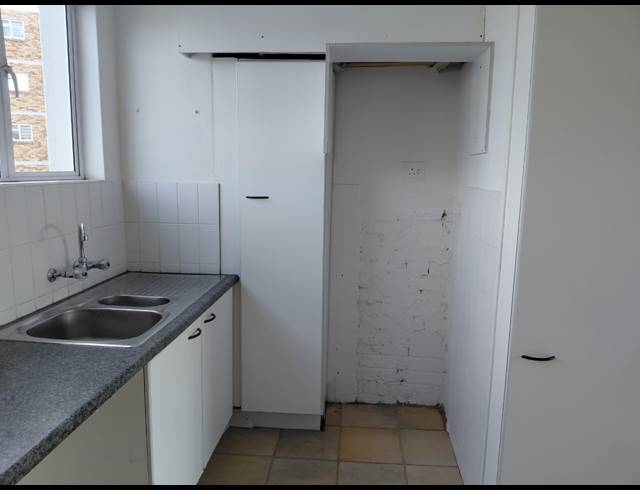 2 bed property to rent in PLUMSTEAD